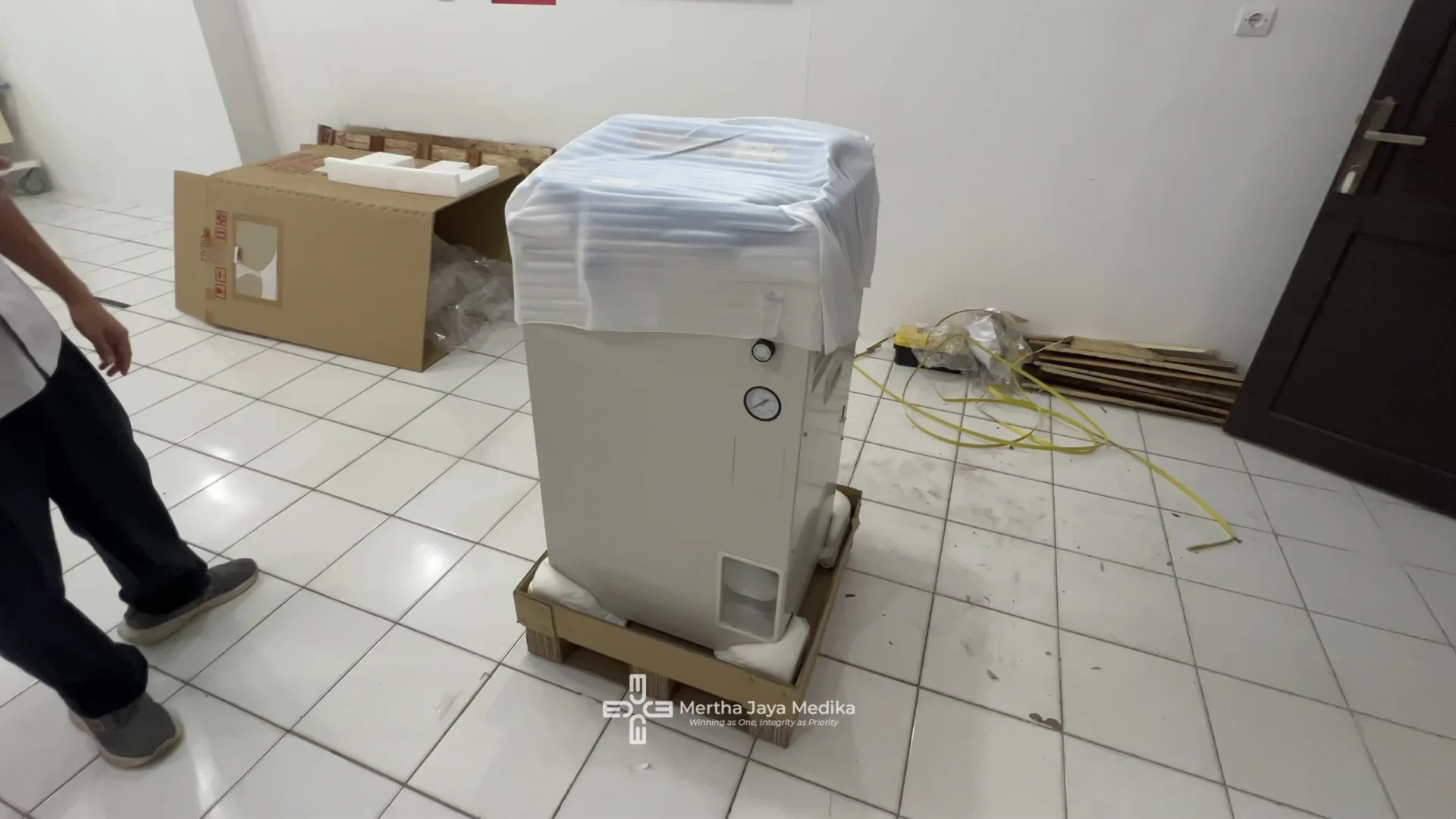 Autoclave - Hirayama HVE-50 (2) (1)
