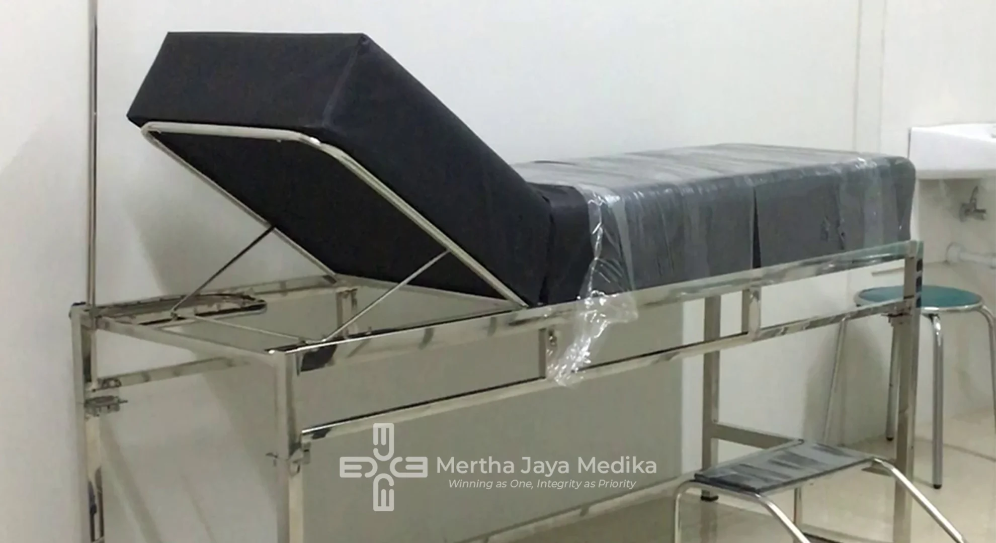 Gambar Bed Periksa 4 copy