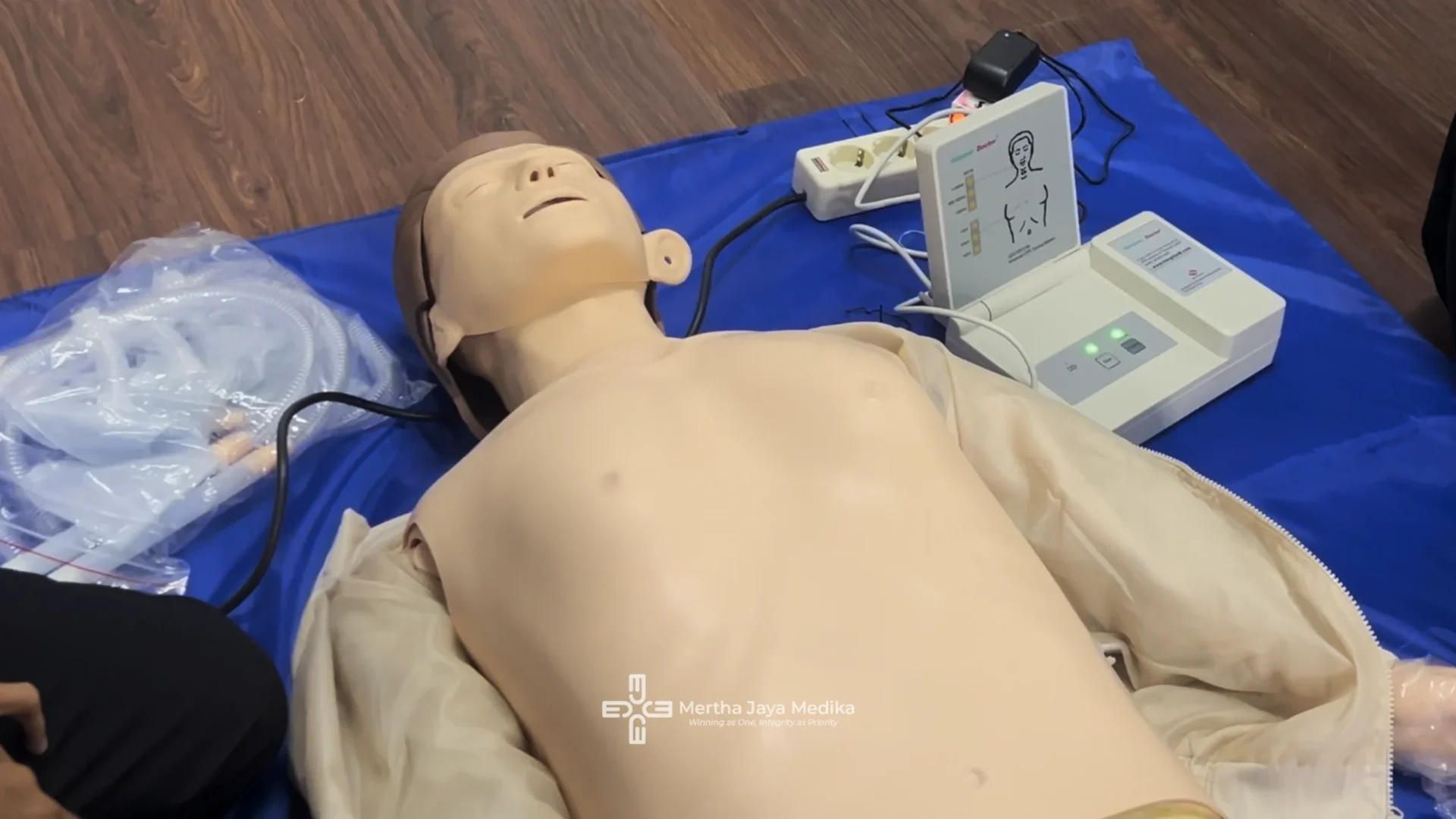 Manikin Advance Training CPR Full Body - General Doctor GD_CPR10180