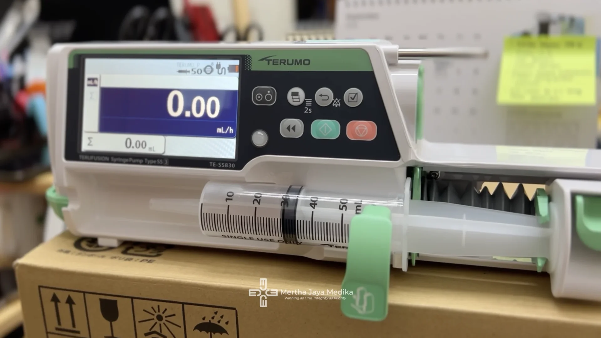 Syringe Pump Terumo TE-SS830